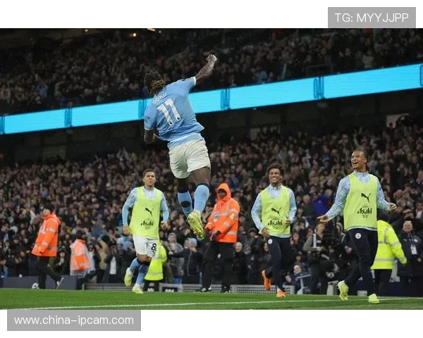 曼城足球崛起之路：从英超王者到欧洲霸主的辉煌历程