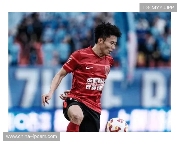 上海海港力克成都蓉城全力冲击联赛冠军争夺战 上海海港力克成都蓉城全力冲击联赛冠军争夺战